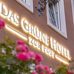Gruene Zur Post - 100 % Bio Отель