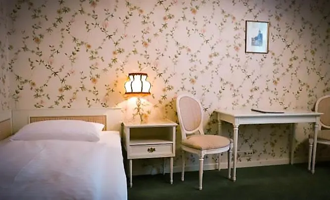 Hotel Hohenstauffen Зальцбург 3*,  Австрия