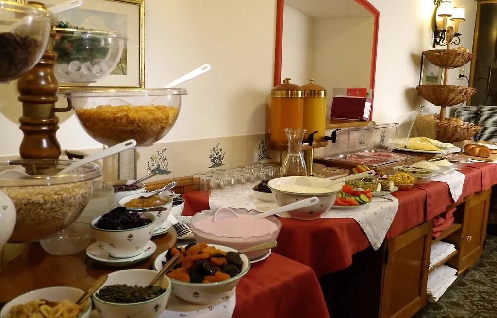 ***  Hotel Hohenstauffen Зальцбург Австрия