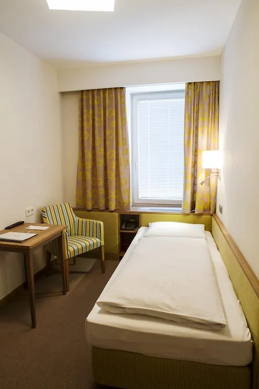 Hotel Hohenstauffen Зальцбург