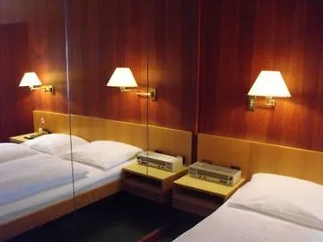 Hotel Hohenstauffen Зальцбург 3*,  Австрия