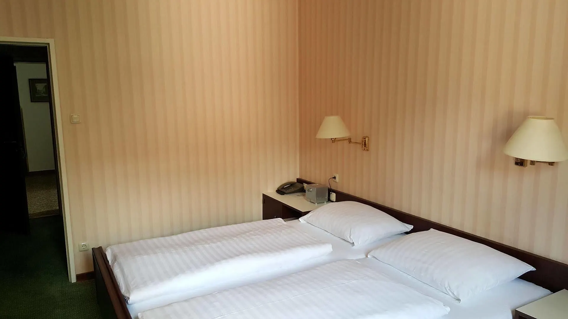 Hotel Hohenstauffen Зальцбург