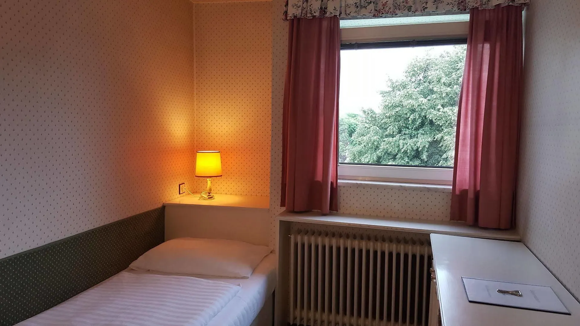 Hotel Hohenstauffen Зальцбург