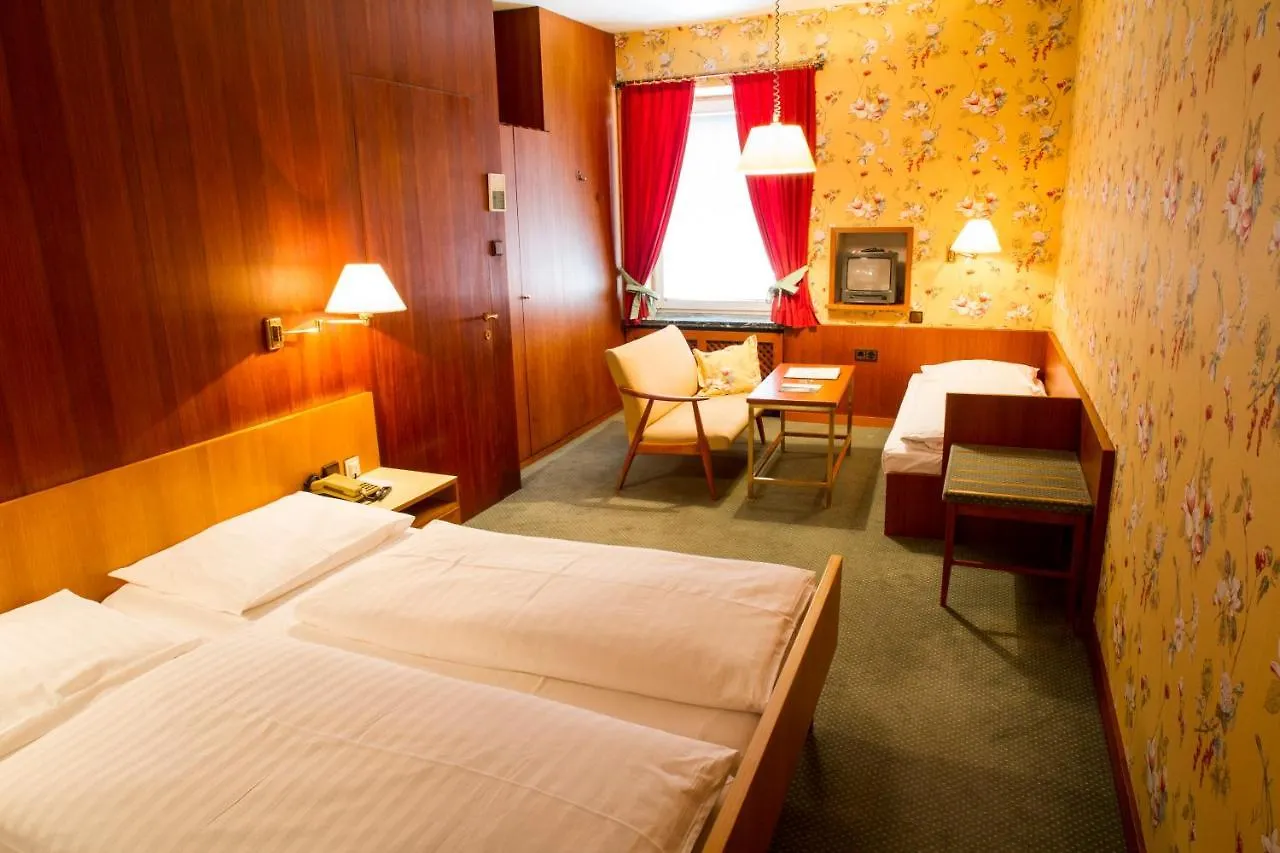 Hotel Hohenstauffen Salzburg Austria